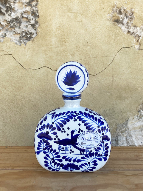 Los Azulejos Talavera Collection Reposado Tequila